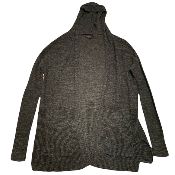 American Eagle Outfitters Sweaters - American Eagle Cardigan Sweater